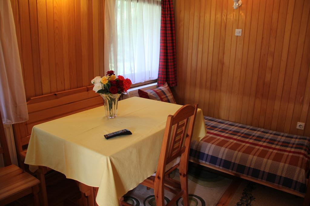 Apartmani U Borovoj Sumi Zlatibor Kamer foto